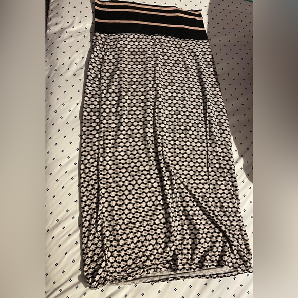 Used - Picture 1 of 2